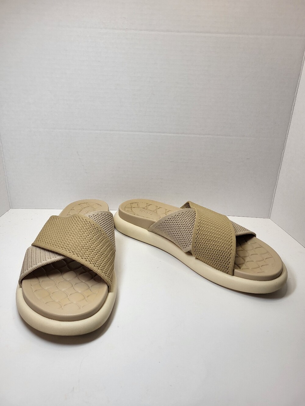 VIVAIA Izzy Slip-On Comfort Footbed Sandals Slides Tan  Womens EU 40.5 US 9.5/10